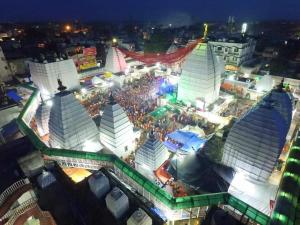 hotel parinay vatika deoghar