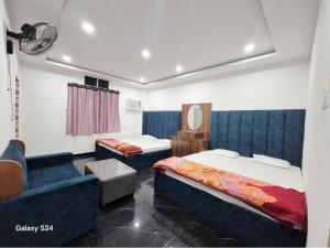 hotel parinay vatika deoghar