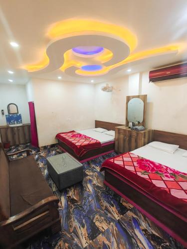 hotel parinay vatika deoghar