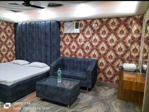 hotel parinay vatika deoghar