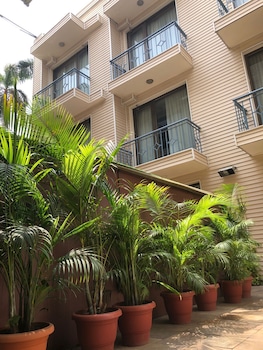 uds villa next to vfs walking to connaught place