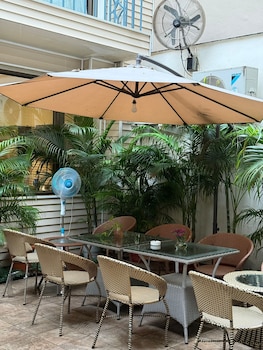 uds villa next to vfs walking to connaught place