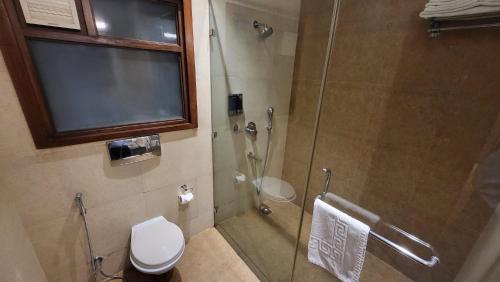 uds villa next to vfs walking to connaught place