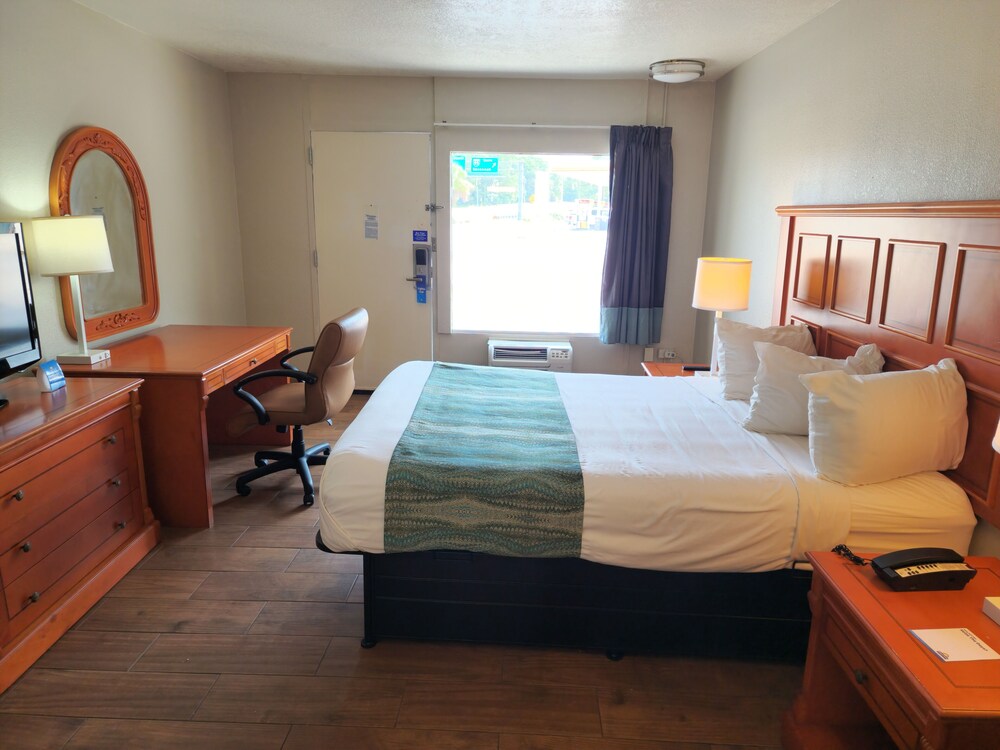 days inn by wyndham hardeeville near hilton head