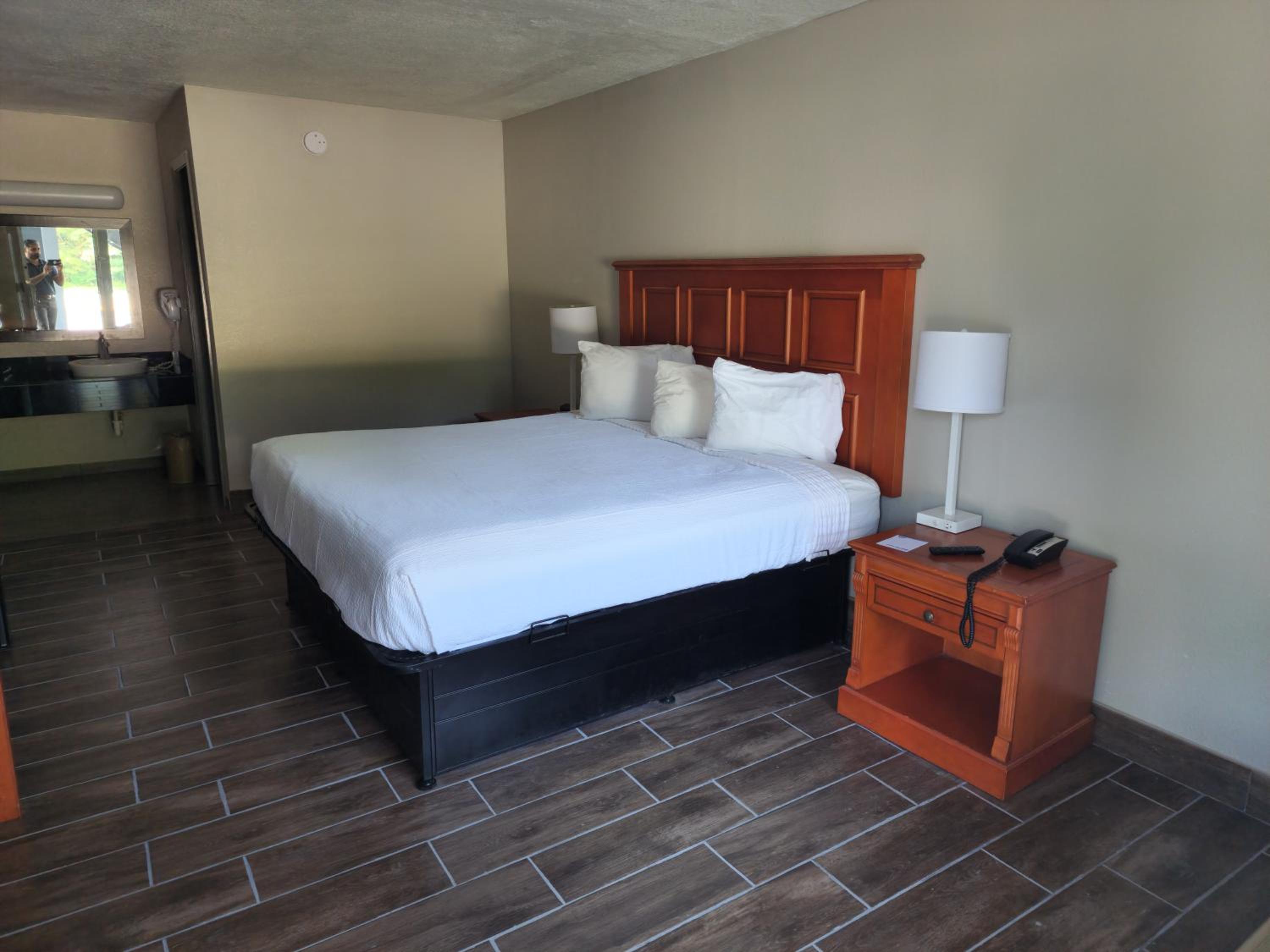 days inn by wyndham hardeeville near hilton head