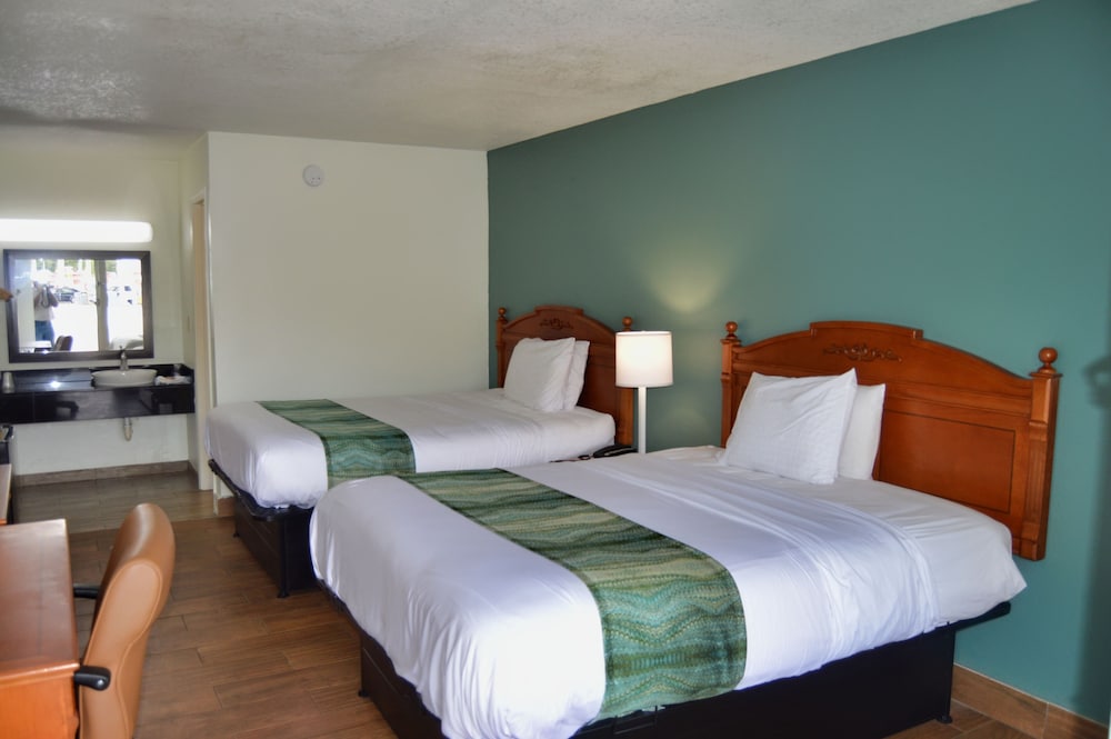 days inn by wyndham hardeeville near hilton head