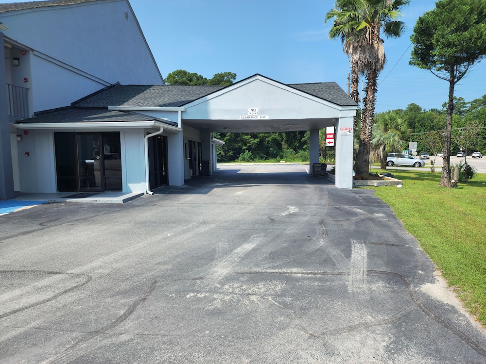 days inn by wyndham hardeeville near hilton head