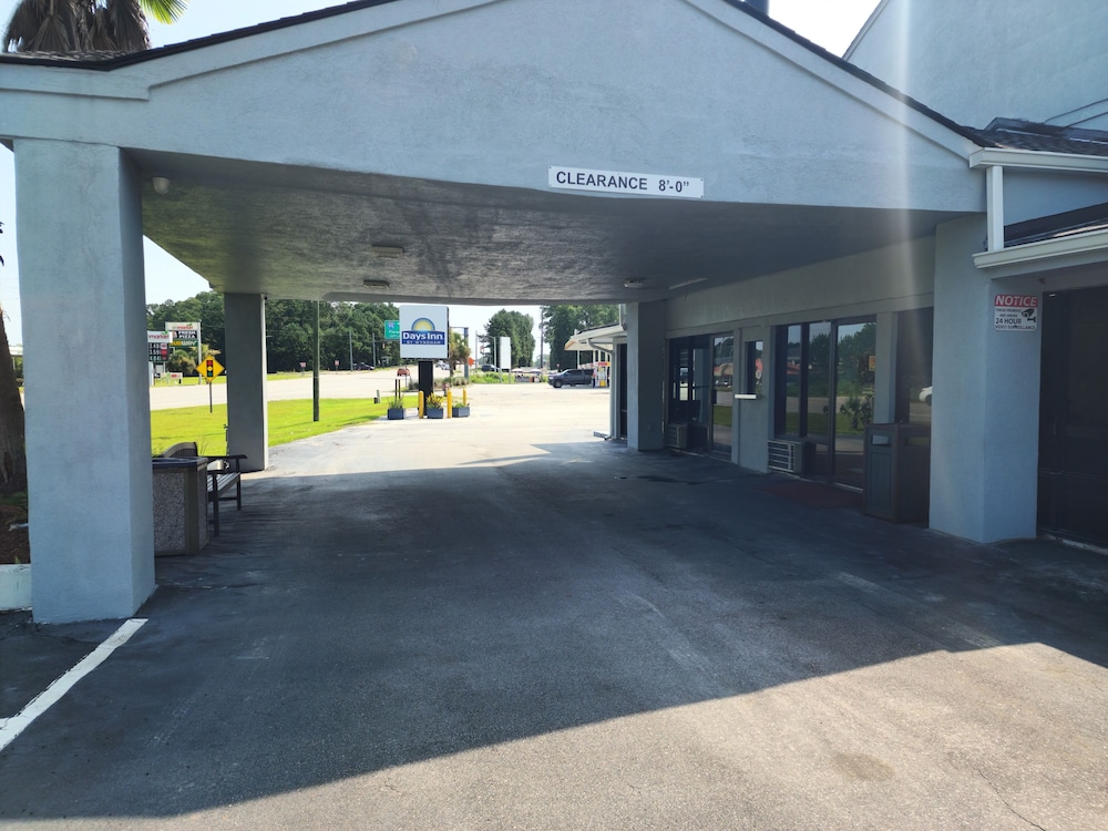 days inn by wyndham hardeeville near hilton head