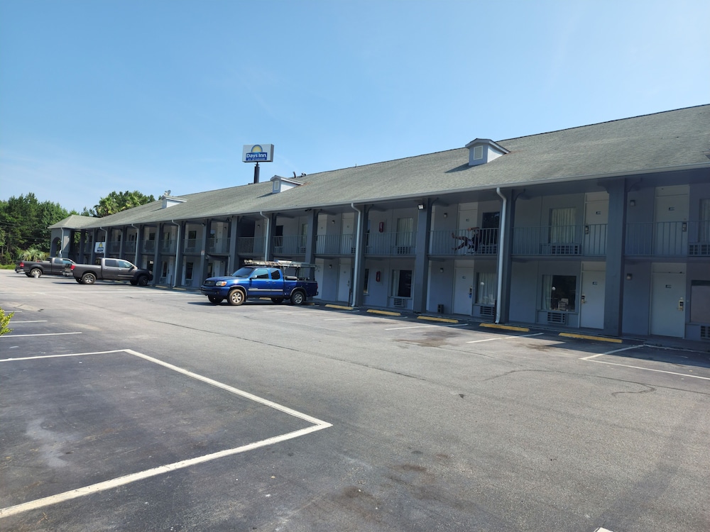 days inn by wyndham hardeeville near hilton head