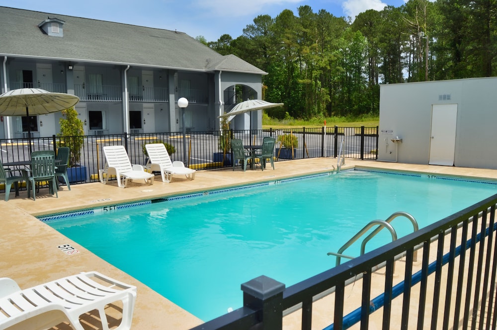 days inn by wyndham hardeeville near hilton head