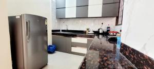 entire apartment pradhan nagar middle of the city