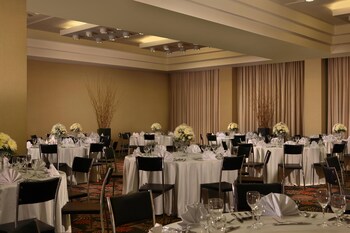 Hotel Santika Makassar,South Sulawesi>>Makassar,4 star