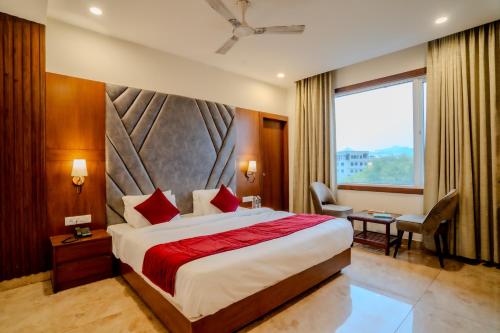 Hotel Amantran Inn - City Centre,,3 star