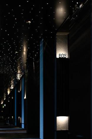 lia hotel shenzhen qianhai baoan center fanshen subway station