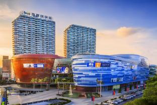 lia hotel shenzhen qianhai baoan center fanshen subway station