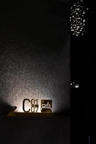 lia hotel shenzhen qianhai baoan center fanshen subway station