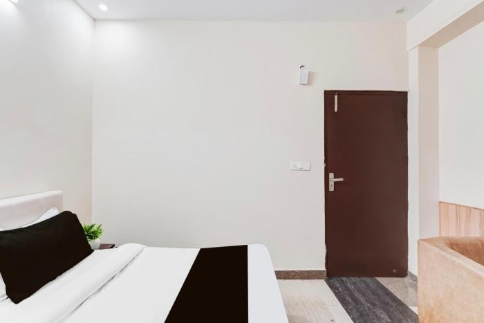 collection o rispana pul dehradun formerly hotel square 1