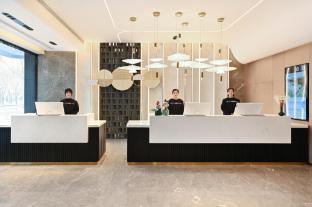 atour hotel hepinglianduniversity of international business beijing