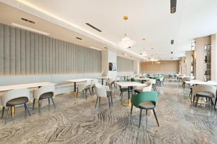 atour hotel hepinglianduniversity of international business beijing