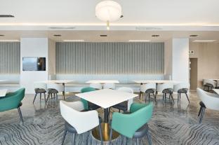 atour hotel hepinglianduniversity of international business beijing