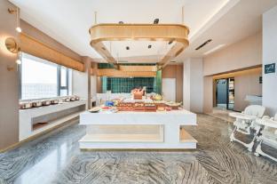 atour hotel hepinglianduniversity of international business beijing