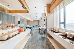 atour hotel hepinglianduniversity of international business beijing