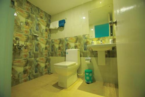 best kerala houseboat