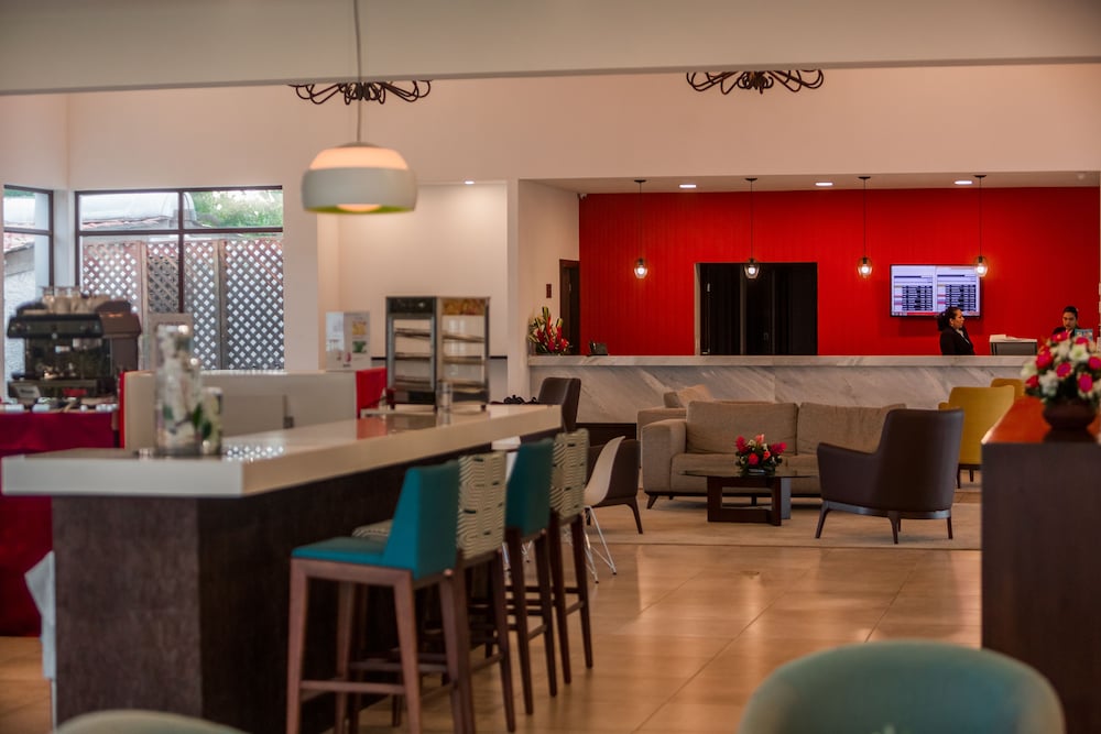 best western las mercedes airport