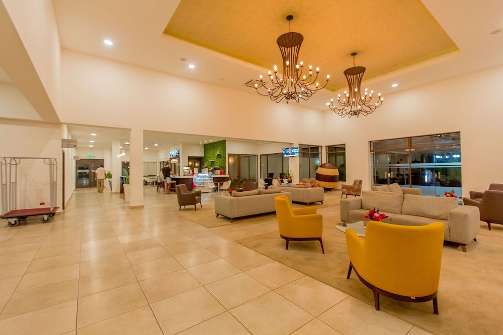 best western las mercedes airport