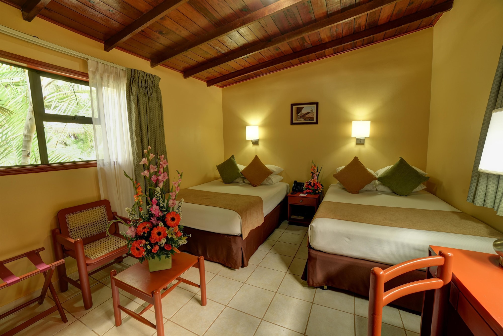 best western las mercedes airport