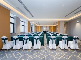 echeng hotel huanggang wanda plaza city museum