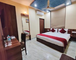 hotel ratan palace