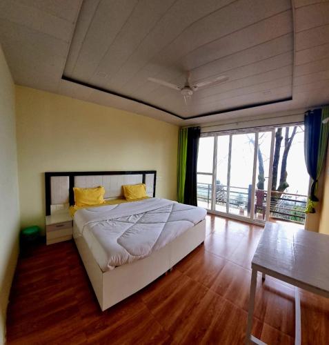 Om-The Divine Soul Of Devbhumi,,5 star