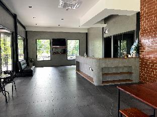 Tharalife,,4 star