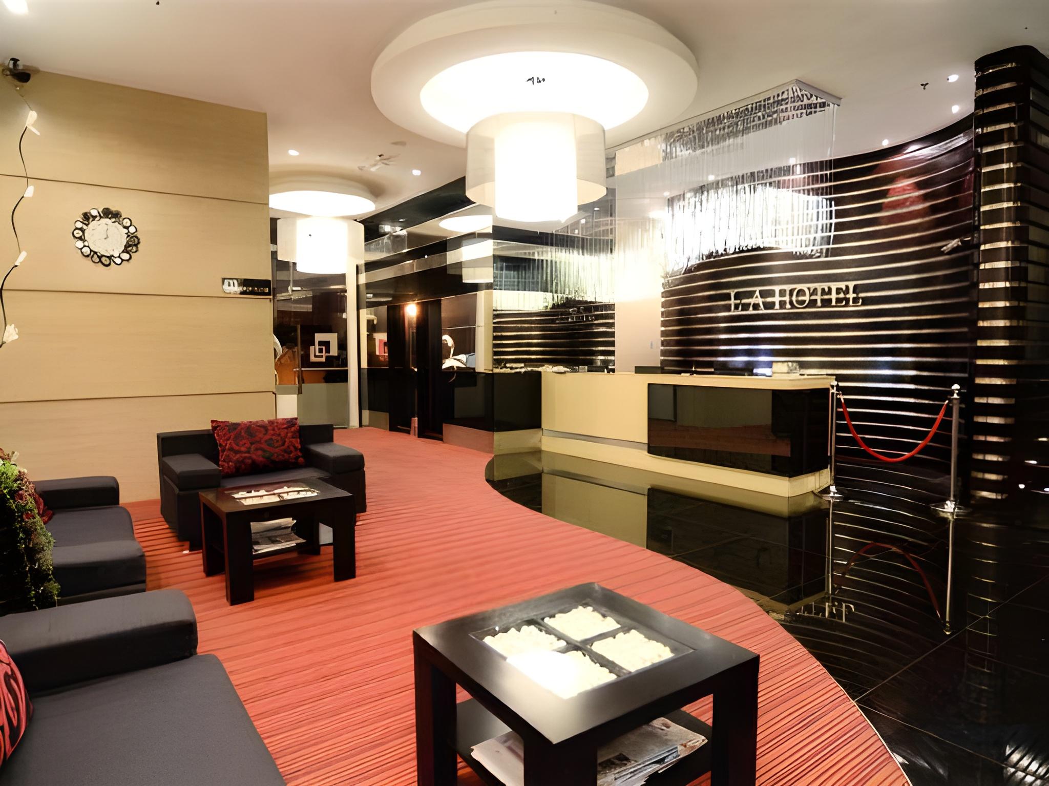 la hotel