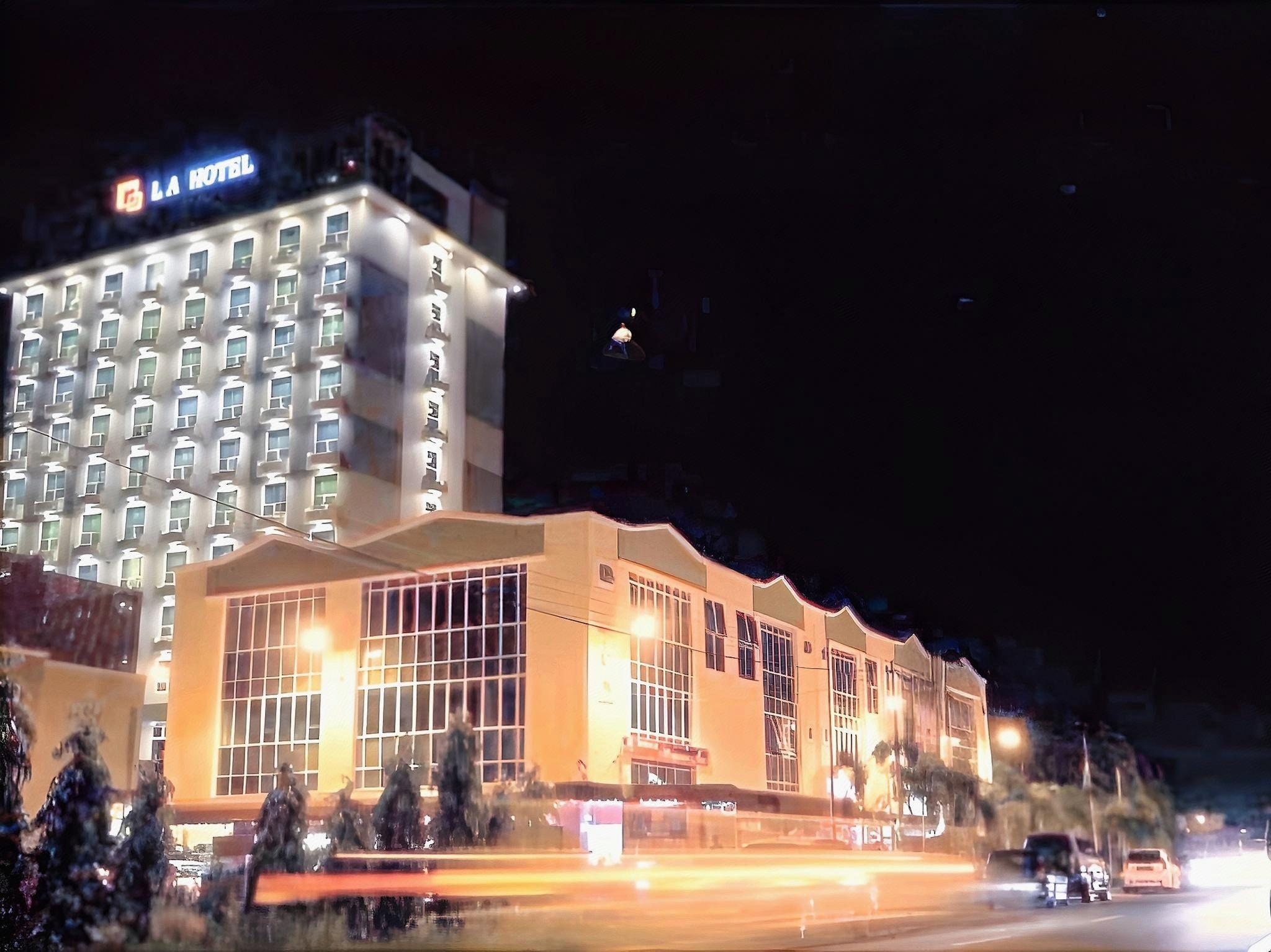 la hotel