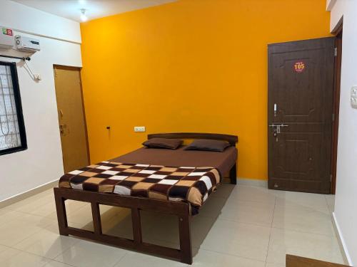 prakash holiday inn
