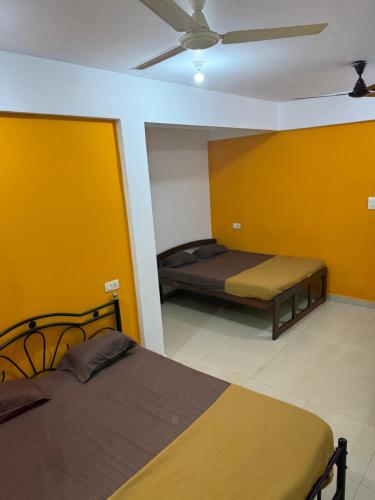 prakash holiday inn