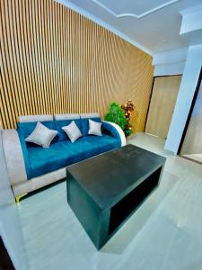 2 bhk fully furnished apartment nearby airport