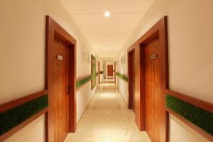 park residency koothattukulam