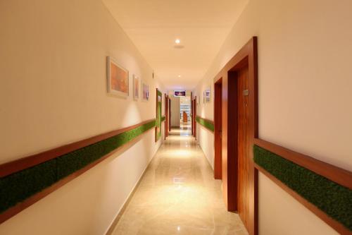 park residency koothattukulam