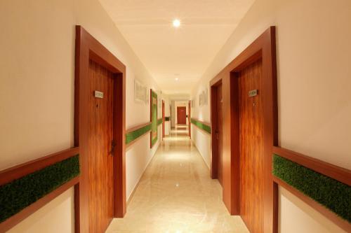 park residency koothattukulam