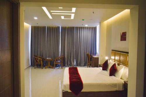 Pearl Palace,,4 star