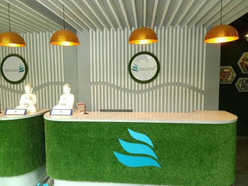 Asian Suites,A 584 Sushant Lok I, Near Iffco Metro Station,3 star