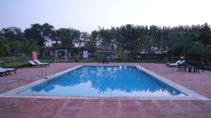 gautam hotels and resort