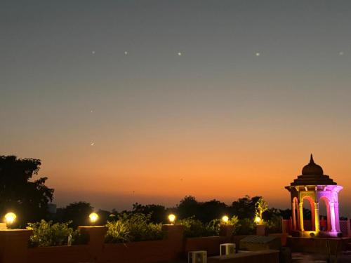 gautam hotels and resort