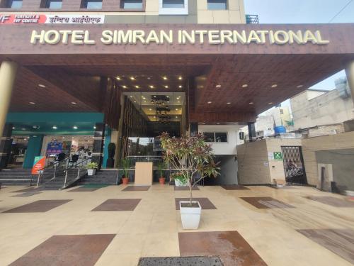 Hotel Simran International,,3 star