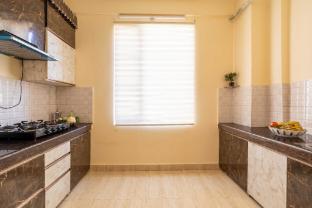 homlee jumbo lux flat w hills kitchen and parking