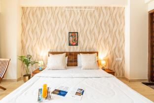 homlee jumbo lux flat w hills kitchen and parking