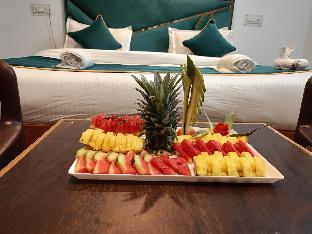 Hotel West Inn Boulevard,,3 star